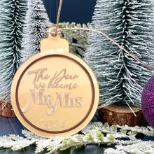 Load image into Gallery viewer, 2024 Memory Bauble - Mr & Mrs